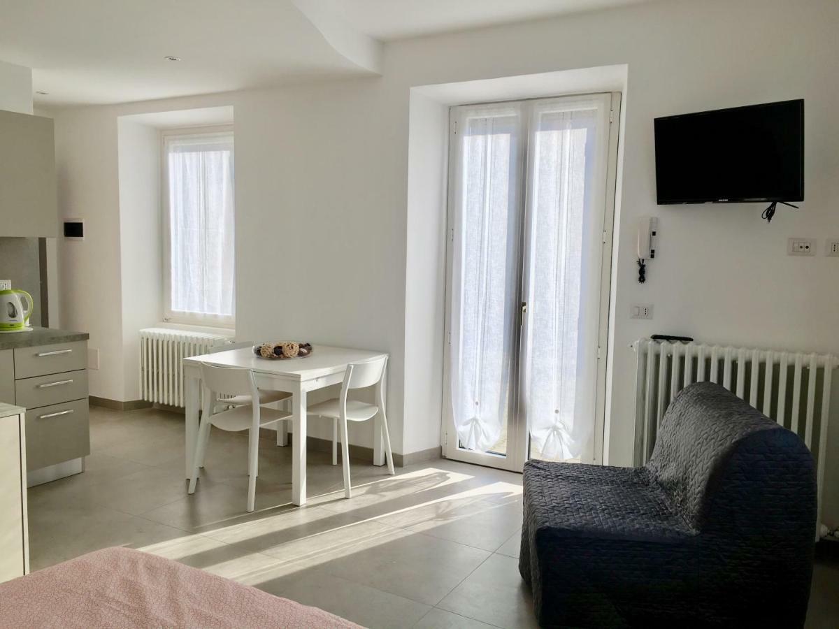 Casa Cesira Apartment Pettenasco Ngoại thất bức ảnh